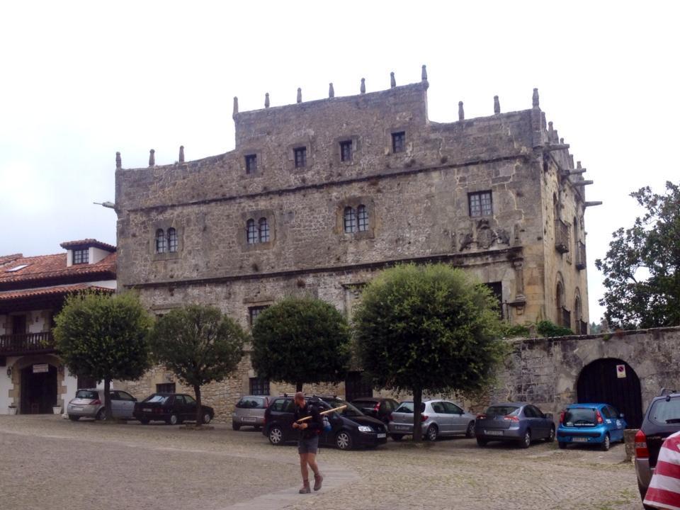 Hospedaje Octavio Santillana del Mar Exterior photo